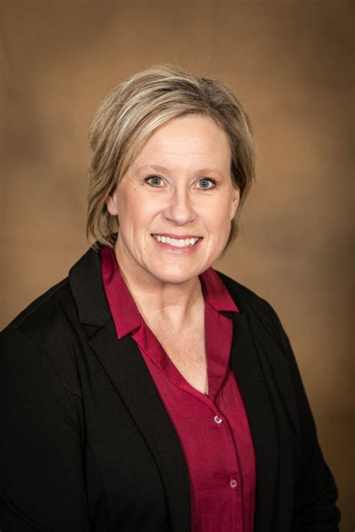 Age And Leadership In South Dakota