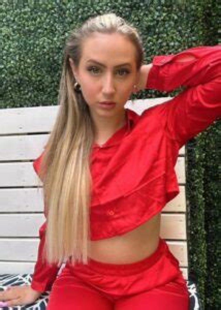 Jordynne Hahn Height, Weight, Age, Boyfriend, Family ·